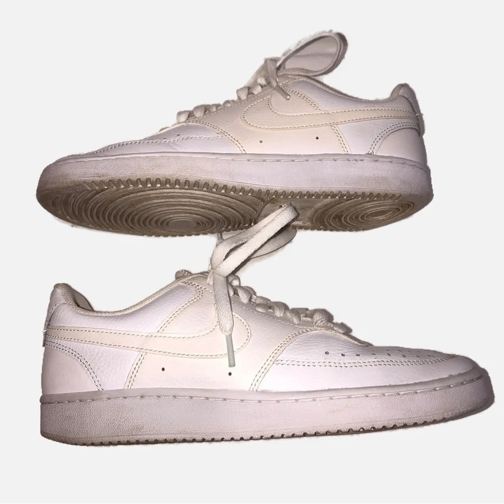 Nike Womens Court Vision Size 8.5 White Style CD5434-100 Year 2020 Low Sneaker